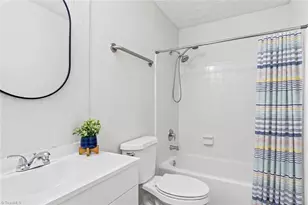 2636 St John's Pl, Winston-Salem, NC 27106 - Photo 16