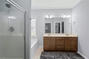 220 Drake Ln, Lexington, NC 27295 - Photo 14