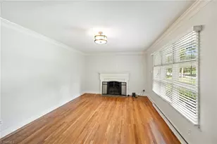 604 Sunset Dr, High Point, NC 27262 - Photo 2