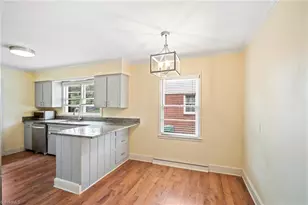 604 Sunset Dr, High Point, NC 27262 - Photo 4