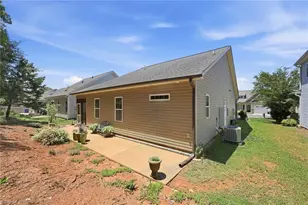 1407 Yellow Wood Dr, Mebane, NC 27302 - Photo 28