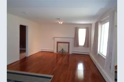 1302 Miller Street, Winston-Salem, NC 27103 - Photo 4