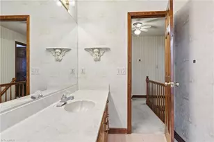 250 Hedrick Dr, Kernersville, NC 27284 - Photo 28
