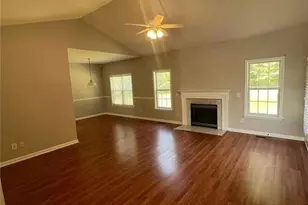 4101 Birchgarden Dr, High Point, NC 27265 - Photo 4