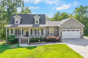 152 Hepler Hylls Ct, Thomasville, NC 27360 - Photo 2
