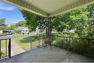 214 Hawthorne Lane, Burlington, NC 27215 - Photo 4