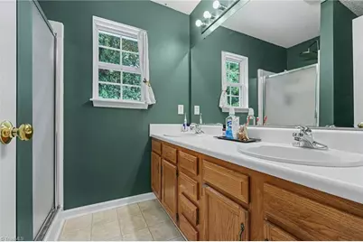 590 Blythewood Court, Greensboro, NC 27455 - Photo 16