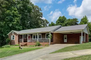 159 Laurell Dr, Eden, NC 27288 - Photo 6