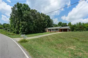 159 Laurell Dr, Eden, NC 27288 - Photo 6
