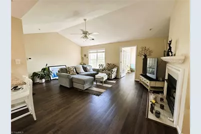 6941 Hanesbrook Circle, Clemmons, NC 27012 - Photo 4