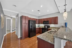605 W Market St, Greensboro, NC 27401 - Photo 12