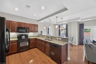 605 W Market St, Greensboro, NC 27401 - Photo 14