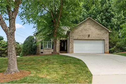 601 Nova Avenue, High Point, NC 27265 - Photo 2