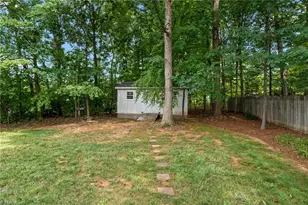 601 Nova Ave, High Point, NC 27265 - Photo 32