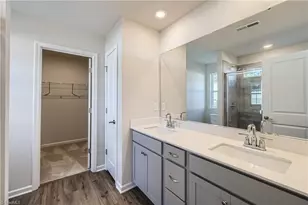 5242 Amaryllis Wy, Winston-Salem, NC 27104 - Photo 6