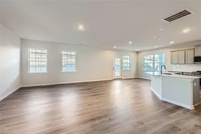 5242 Amaryllis Way, Winston-Salem, NC 27104 - Photo 2