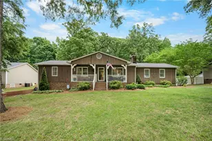 1025 Springwood Ln, Archdale, NC 27263 - Photo 2
