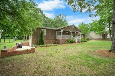 1025 Springwood Lane, Archdale, NC 27263 - Photo 38