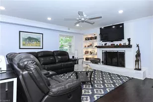 1014 Onslow Dr, Greensboro, NC 27408 - Photo 30