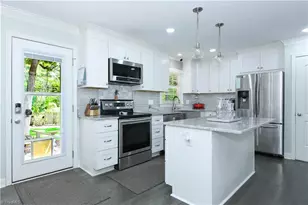 1014 Onslow Dr, Greensboro, NC 27408 - Photo 10