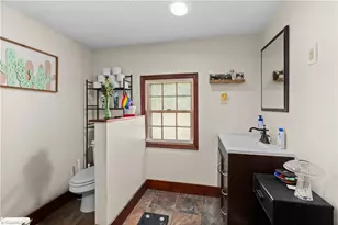5210 Doris St, Winston-Salem, NC 27105 - Photo 16