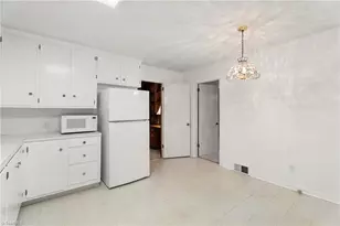 4480 Langhorne Dr, Winston-Salem, NC 27106 - Photo 16