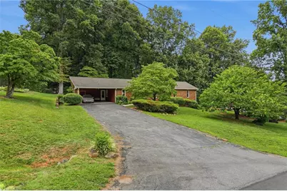 4480 Langhorne Drive, Winston-Salem, NC 27106 - Photo 2