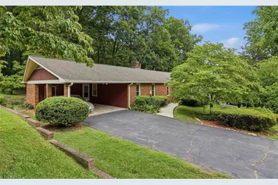 4480 Langhorne Drive, Winston-Salem, NC 27106 - Photo 4