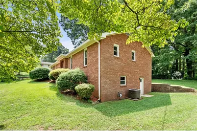4480 Langhorne Drive, Winston-Salem, NC 27106 - Photo 38