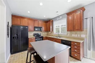 4010 Forbes Way, Burlington, NC 27215 - Photo 2