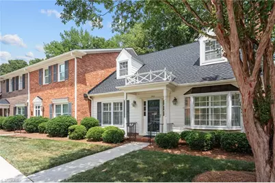39-D Fountain Manor Drive, Greensboro, NC 27405 - Photo 2