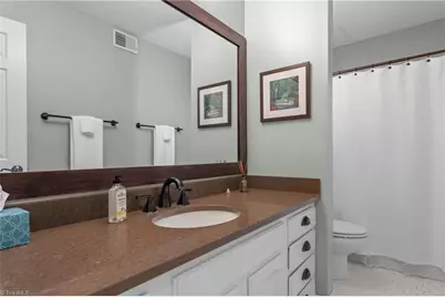 39-D Fountain Manor Drive, Greensboro, NC 27405 - Photo 24
