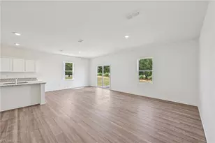 395 Shiloh Wy, Mebane, NC 27302 - Photo 4