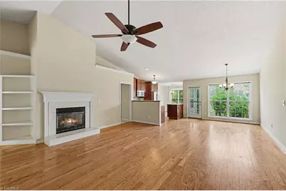 19 Mansfield Circle, Greensboro, NC 27455 - Photo 4