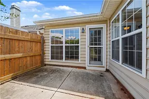 19 Mansfield Cir, Greensboro, NC 27455 - Photo 18