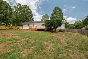 8311 Mapleway Ln, Greensboro, NC 27455 - Photo 42