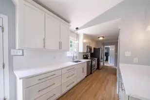 8311 Mapleway Ln, Greensboro, NC 27455 - Photo 18