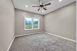 130 Oak Pointe Ln, Wilkesboro, NC 28697 - Photo 32