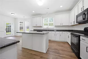 4365 Glenmore Creek Dr, Winston-Salem, NC 27107 - Photo 6