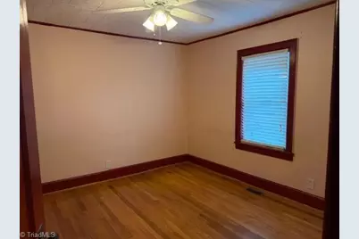 703 Bradley Street, Reidsville, NC 27320 - Photo 12
