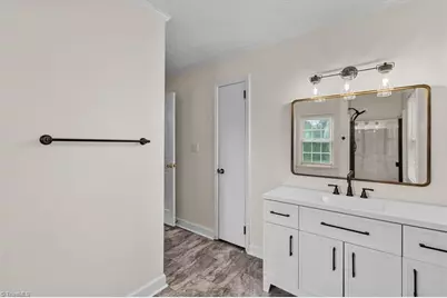 415 Davidson Street, Thomasville, NC 27360 - Photo 22