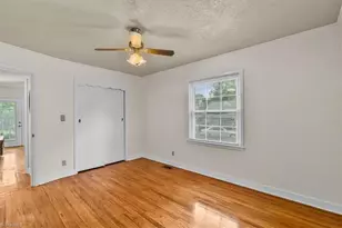 415 Davidson St, Thomasville, NC 27360 - Photo 22