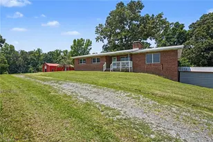 5529 Hollow Hill Rd, Liberty, NC 27298 - Photo 2
