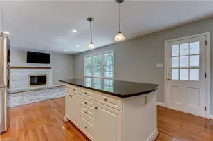 1000 Meade Dr, Greensboro, NC 27410 - Photo 4