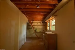 7606 Bailey Ln, Liberty, NC 27298 - Photo 32