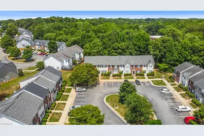 152 Queensberry Court, Greensboro, NC 27405 - Photo 32