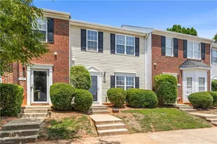 152 Queensberry Ct, Greensboro, NC 27405 - Photo 2