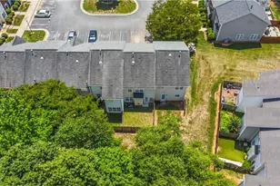 152 Queensberry Ct, Greensboro, NC 27405 - Photo 34