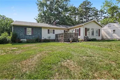 5109 Nc Highway 89 E, Walnut Cove, NC 27052 - Photo 24