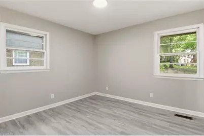 1207 Cliffwood Drive, Greensboro, NC 27406 - Photo 16
